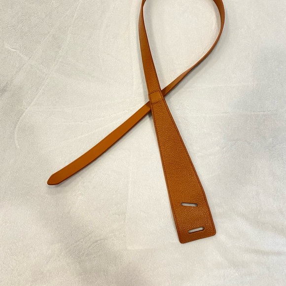 Elegant Brown Belt - Picture 3 of 5